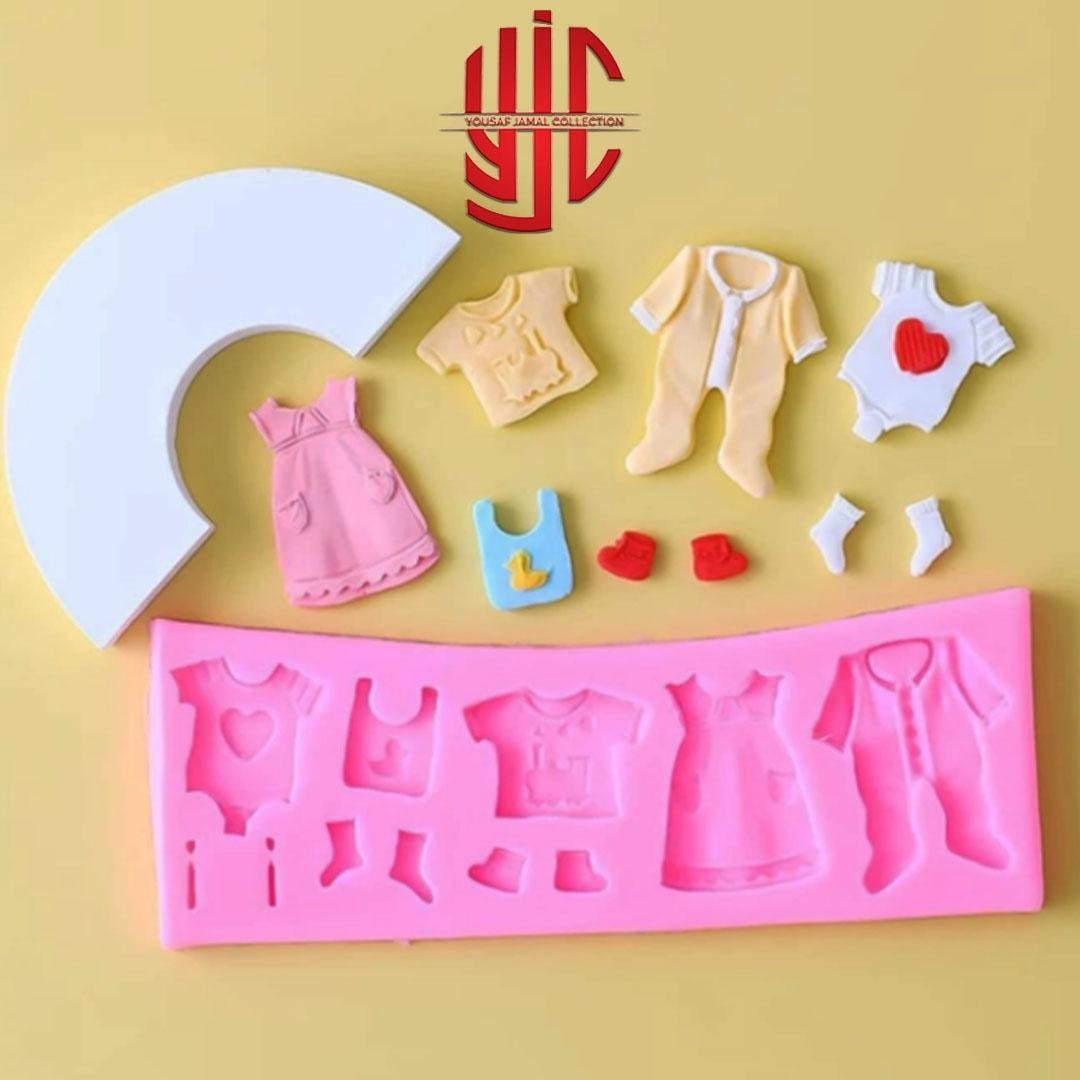 yjc-PLMO-038-1.jpg Silicon 3D Baby Clothes Chocolate Paste Mold 11 Cavities - Image 1