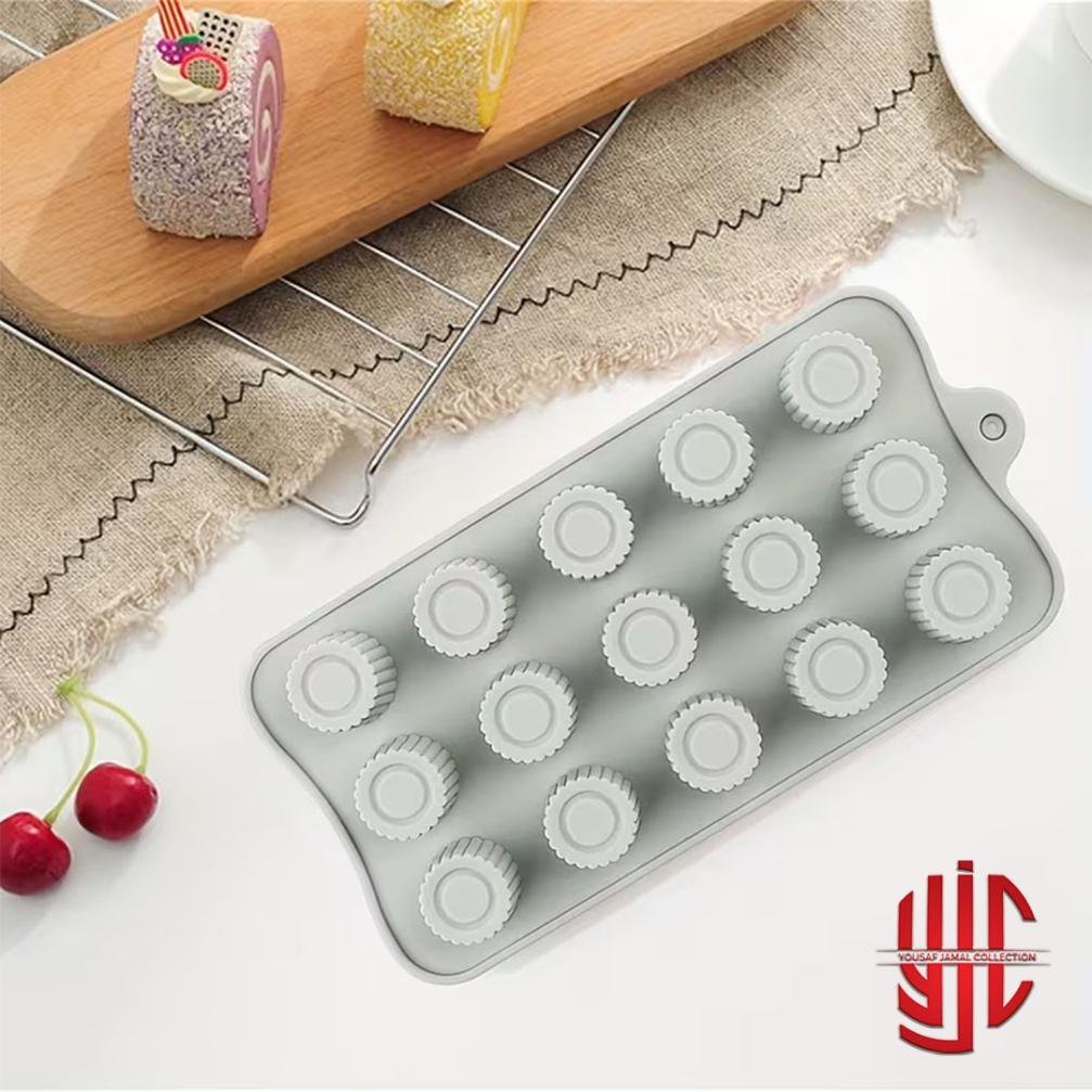 yjc-PLMO-161-1.jpg Silicon Rolo Candy Mold 15 Cavities - Image 1
