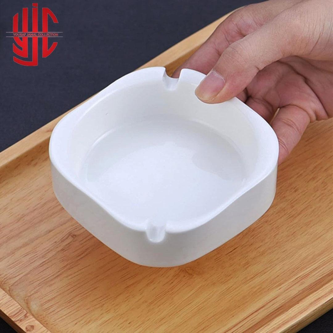 yjc-fgat-001-1.jpg Imported Porcelain Ashtray Square White 10cm - Image 1